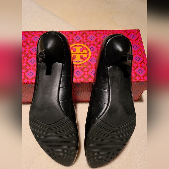 Go Max black mini heel pumps size 10 - Picture 4 of 6